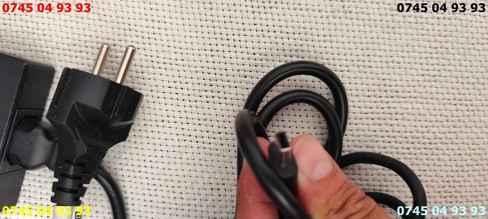 alimentator incarcator ASUS TUF rog 20V 12A 240w ADP-240EB B