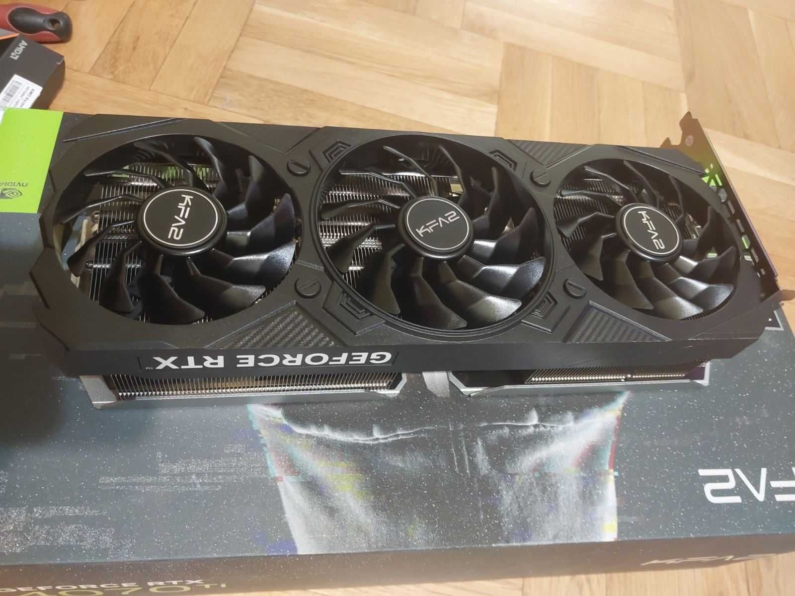 RTX 4070Ti 12GB KFA2 EX Gamer 1-Click OC видео карта