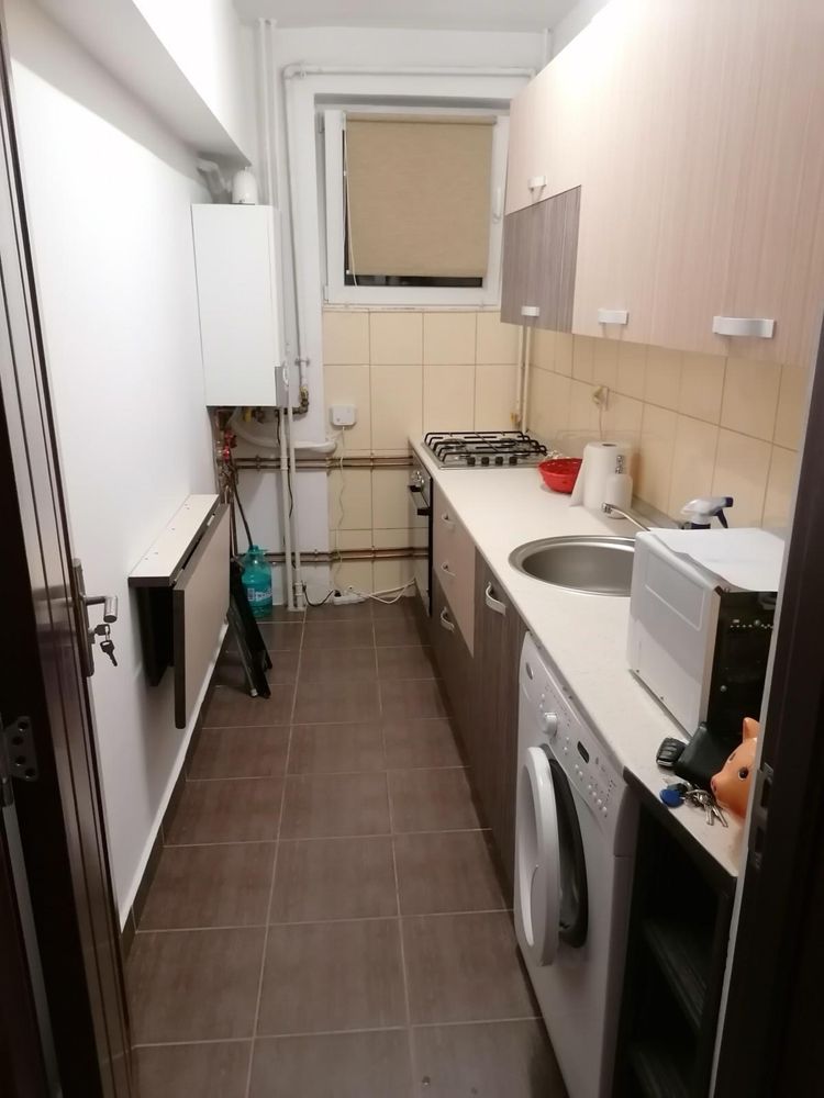 Garsoniera de inchiriat – complet mobilata si utilata