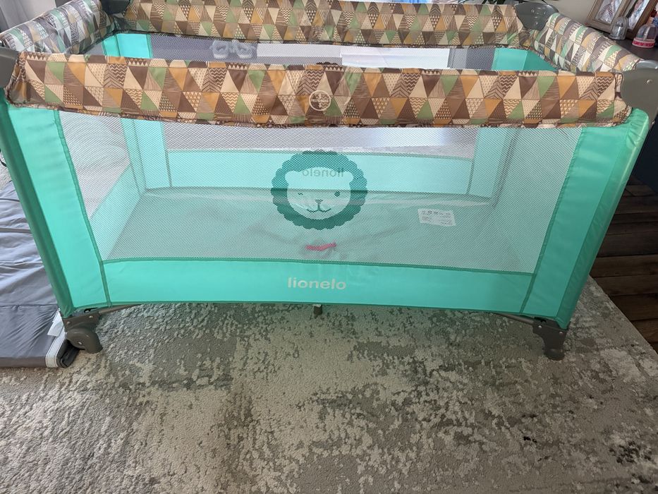 Patut pliabil cu un singur nivel