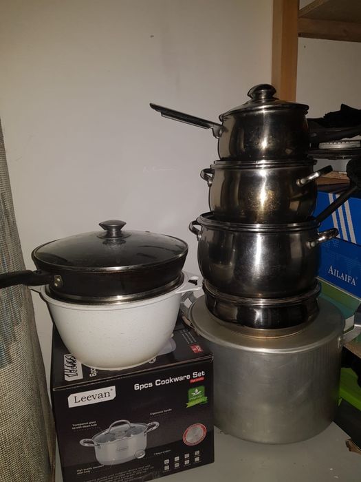 Продам набор кастрюль, казанок и сковорода