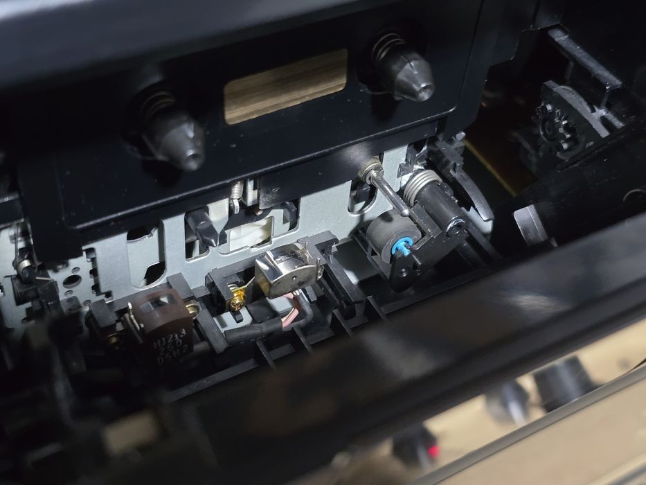 Linie audio PIONEER,  amplificator, casetofon, cd-player 6 disc, tuner