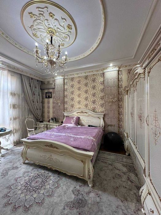 Продаётся роскошный дом Район Зенит Юнусабад 6 соток 700кв