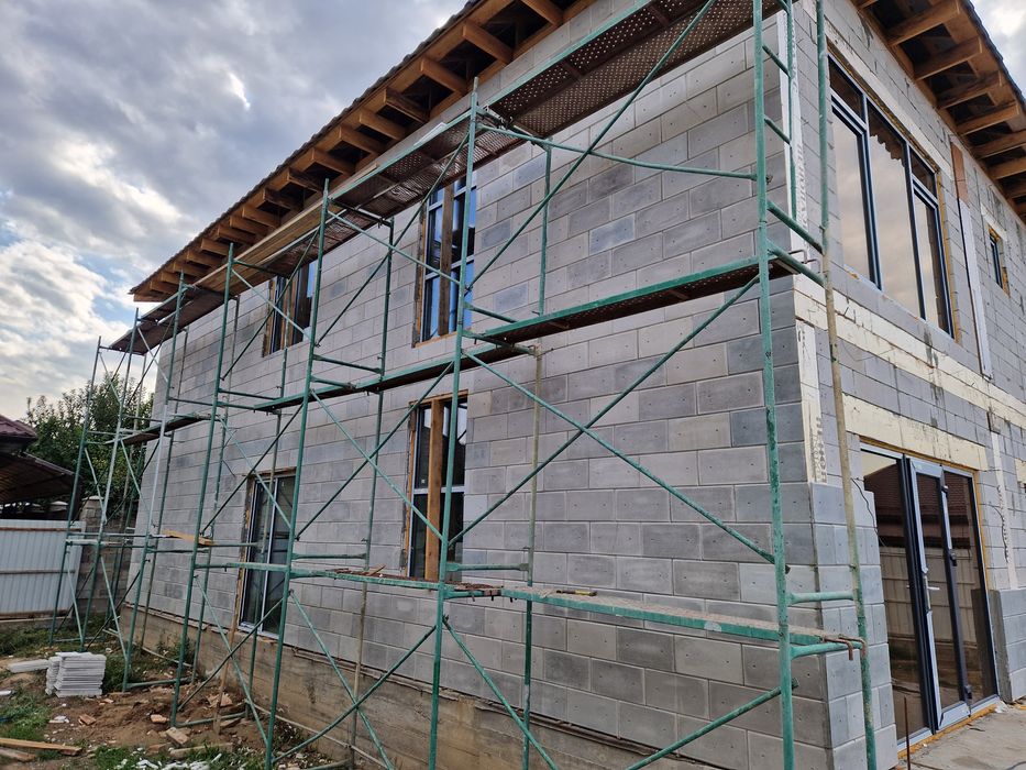 Аренда Строительные леса вышка тура чироз леса на рооиках