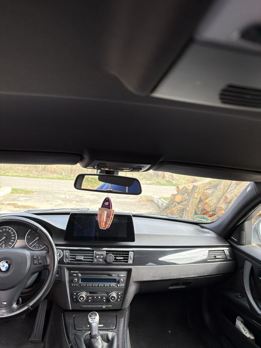 Bmw seria 3 e90 2010 facelift