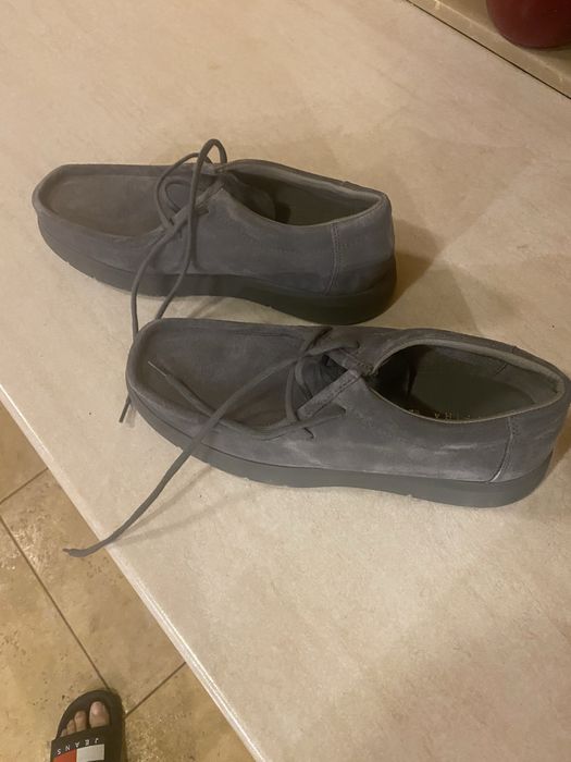 Vand pantofi de piele intoarsa Geox noi marimea 43