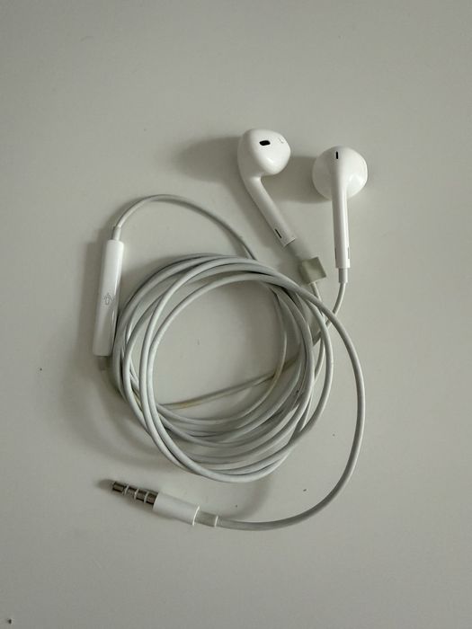 Căști Apple originale (albe, pe fir, jack 3.5mm)