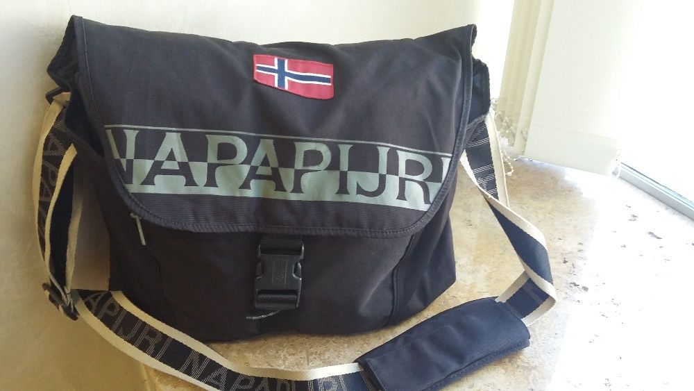 Napapijri