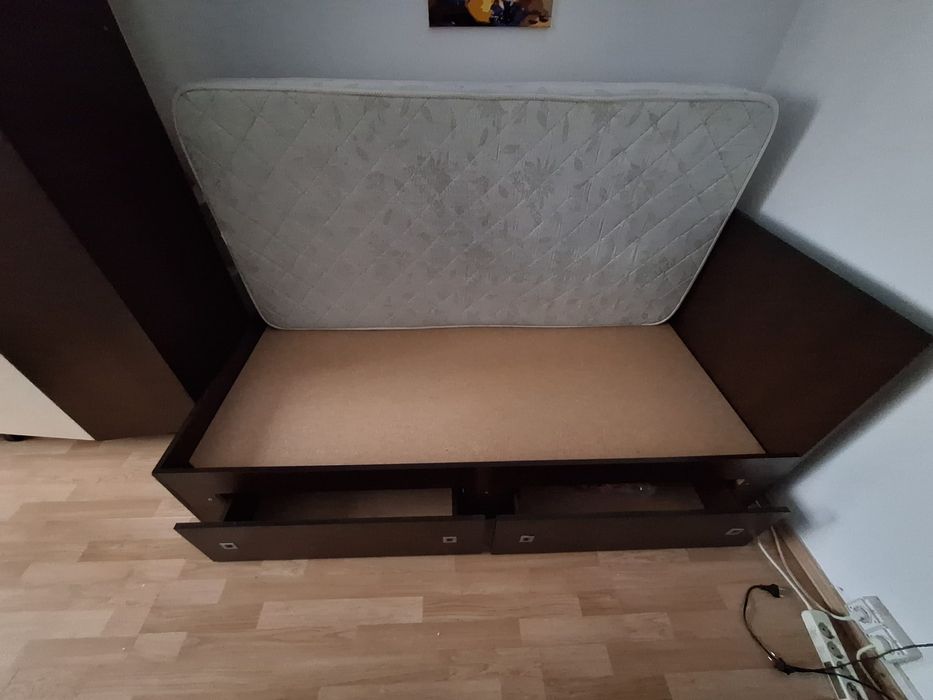 1 pat de o persoana+saltea