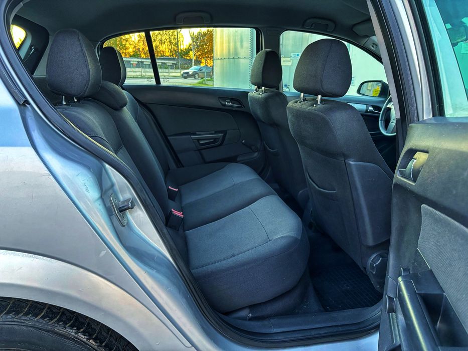 Opel Astra H / Clima / Navi / Inmatriculat Ro