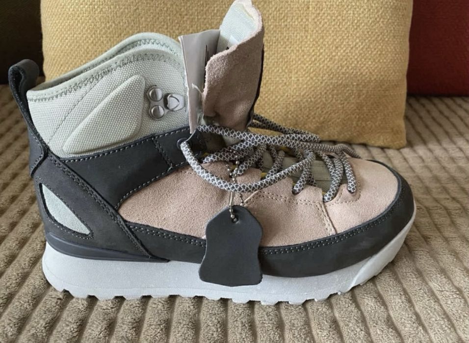 Bocanci Dama 4F Noi cu eticheta