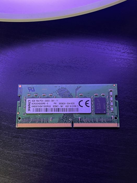 Продам оперативка 8 ГБ DDR4 2666 ноут Kingston б/у, отличное состояние