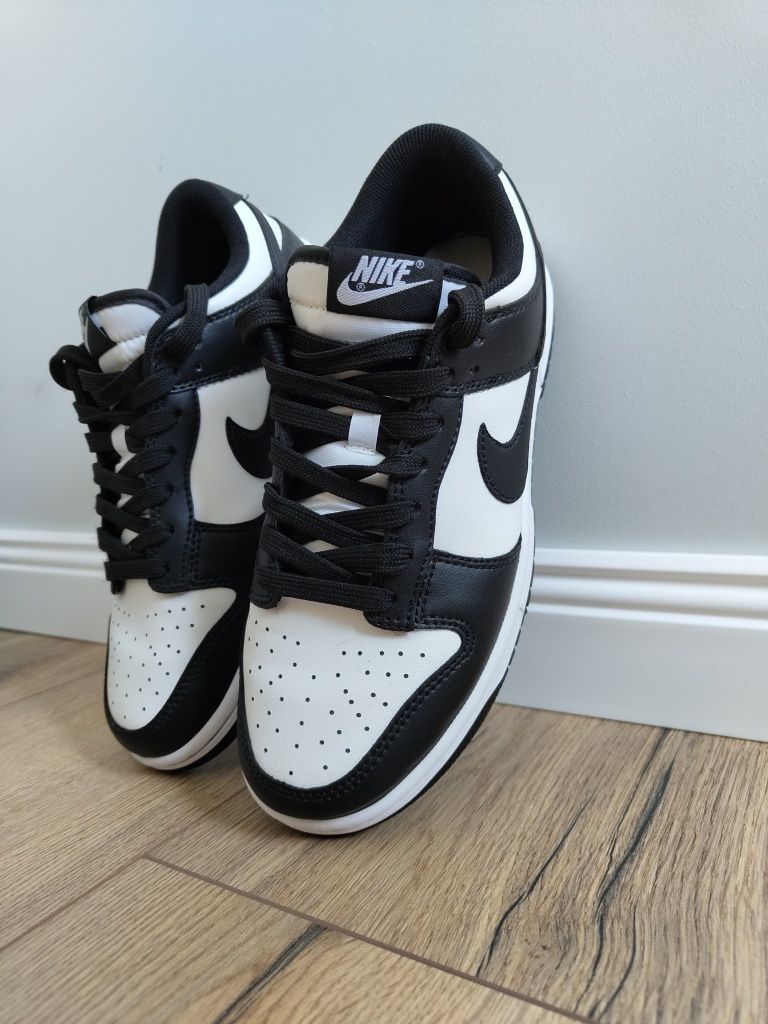 Nike Dunk Low | Panda | Marimea 40.5