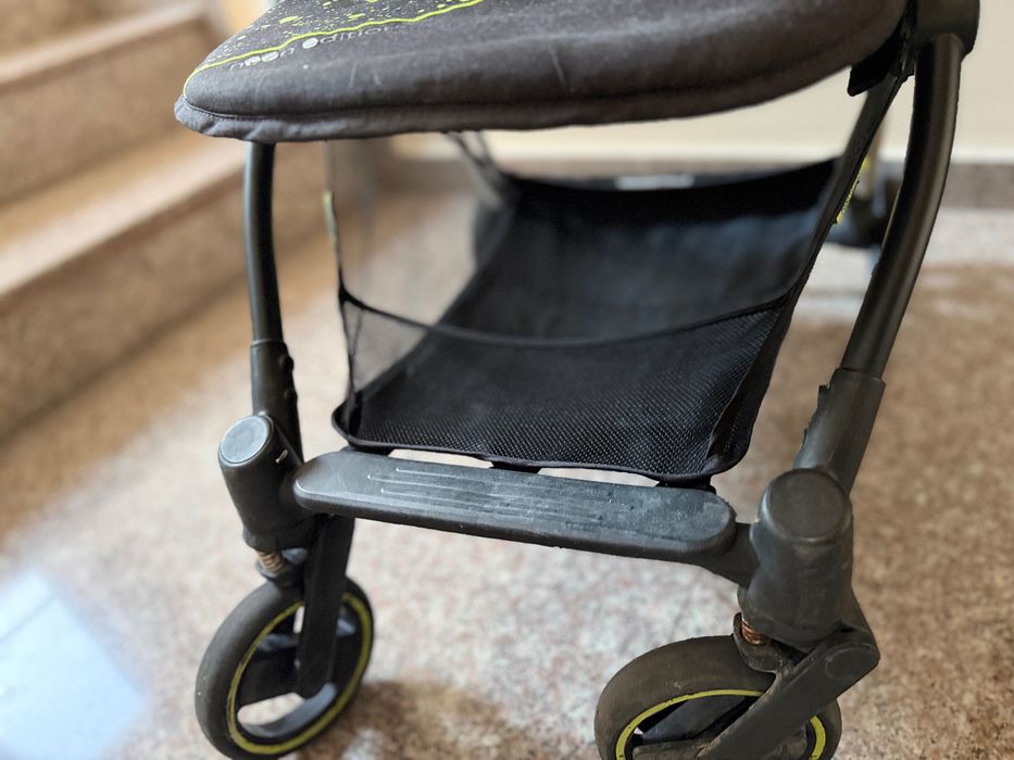 Chipolino Move On детска количка