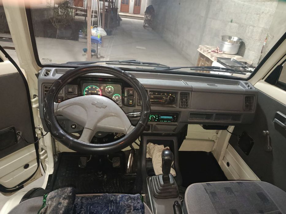 Дамас сотилади ало холатда