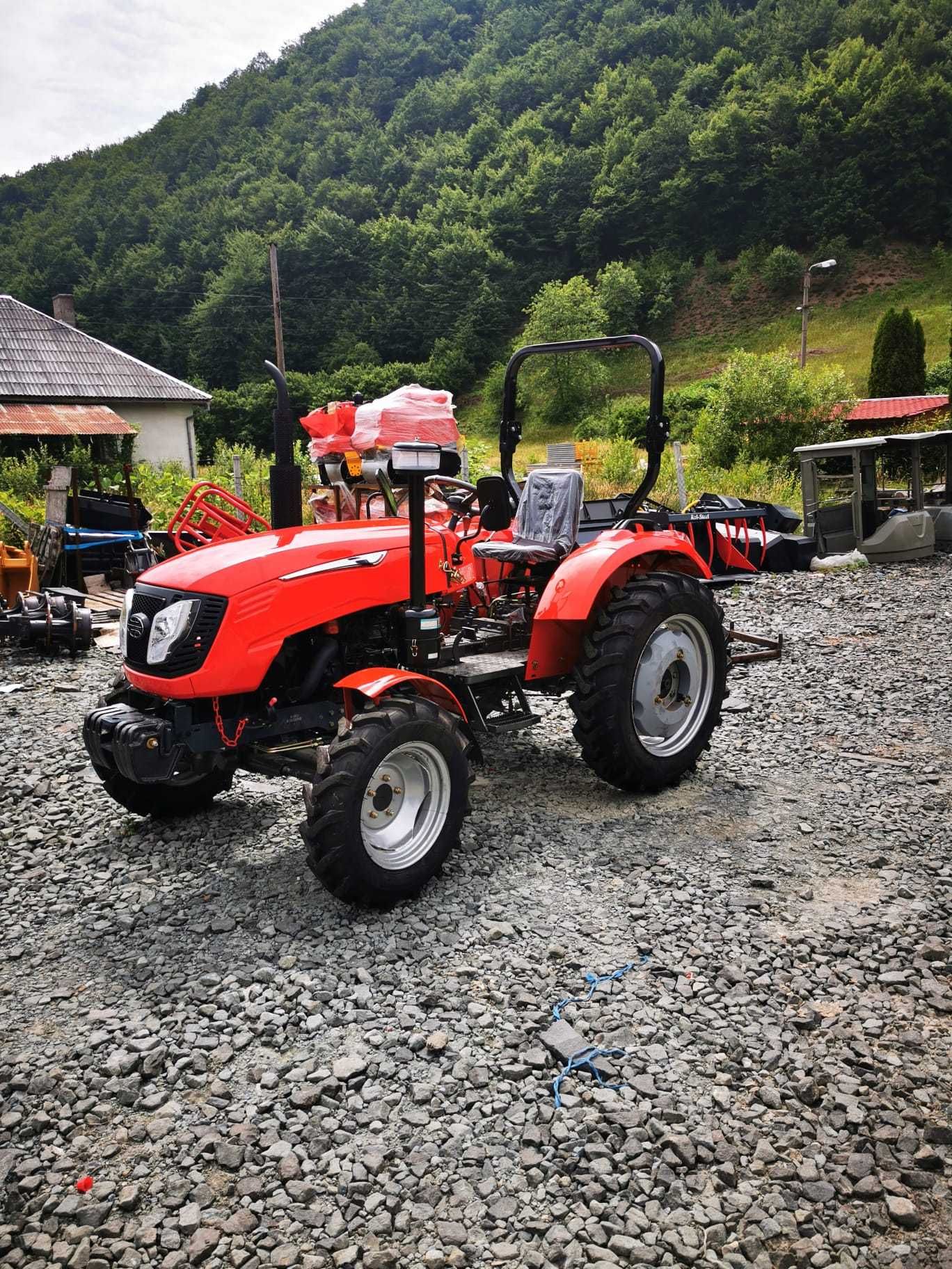 Tractor MACAO universal U300- Transport Gratuit in toata Tara!!!