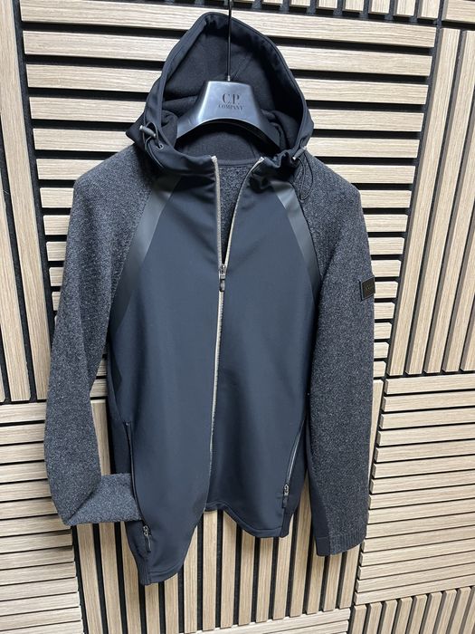 Hugo Boss : Хибридно яке с вълна размер М / Оригинал