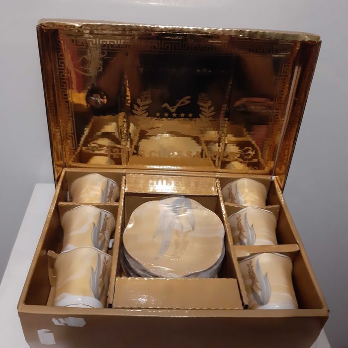 Set cesti aurii noi set cadou