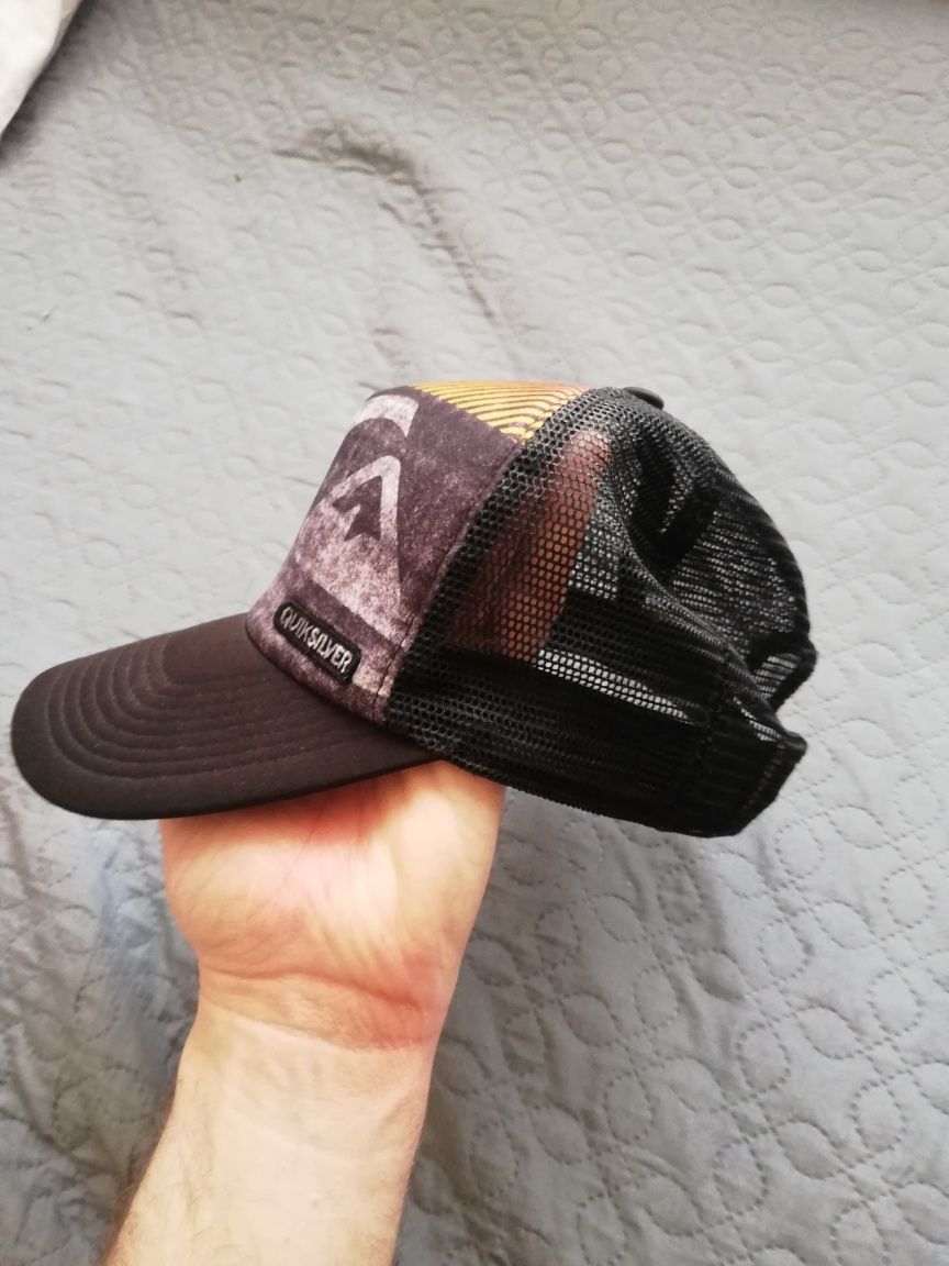 Sapca Trucker Quicksilver