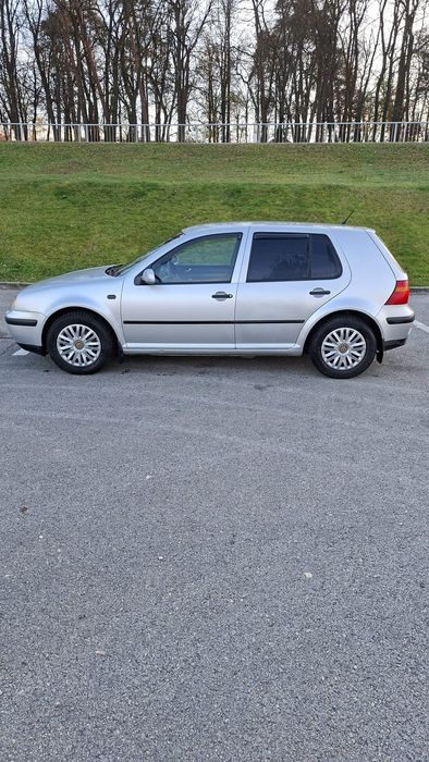 Vand Volkswagen Golf 4