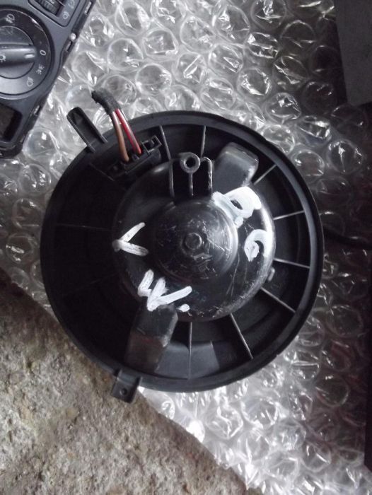 Motoras aeroterma VW Passat B6 rezistenta trepte dezmembrez Passat B6