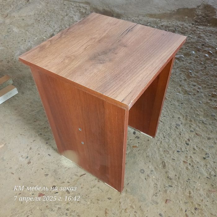 Продам табуретки