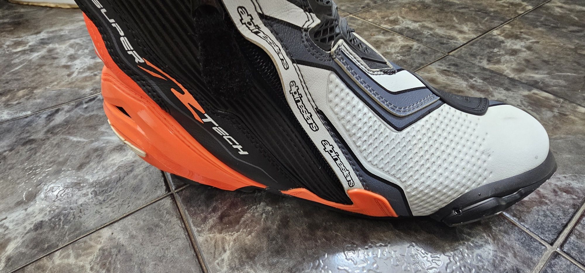 Мото ботуши Alpinestars Supertech R Black/Red/White/Gray