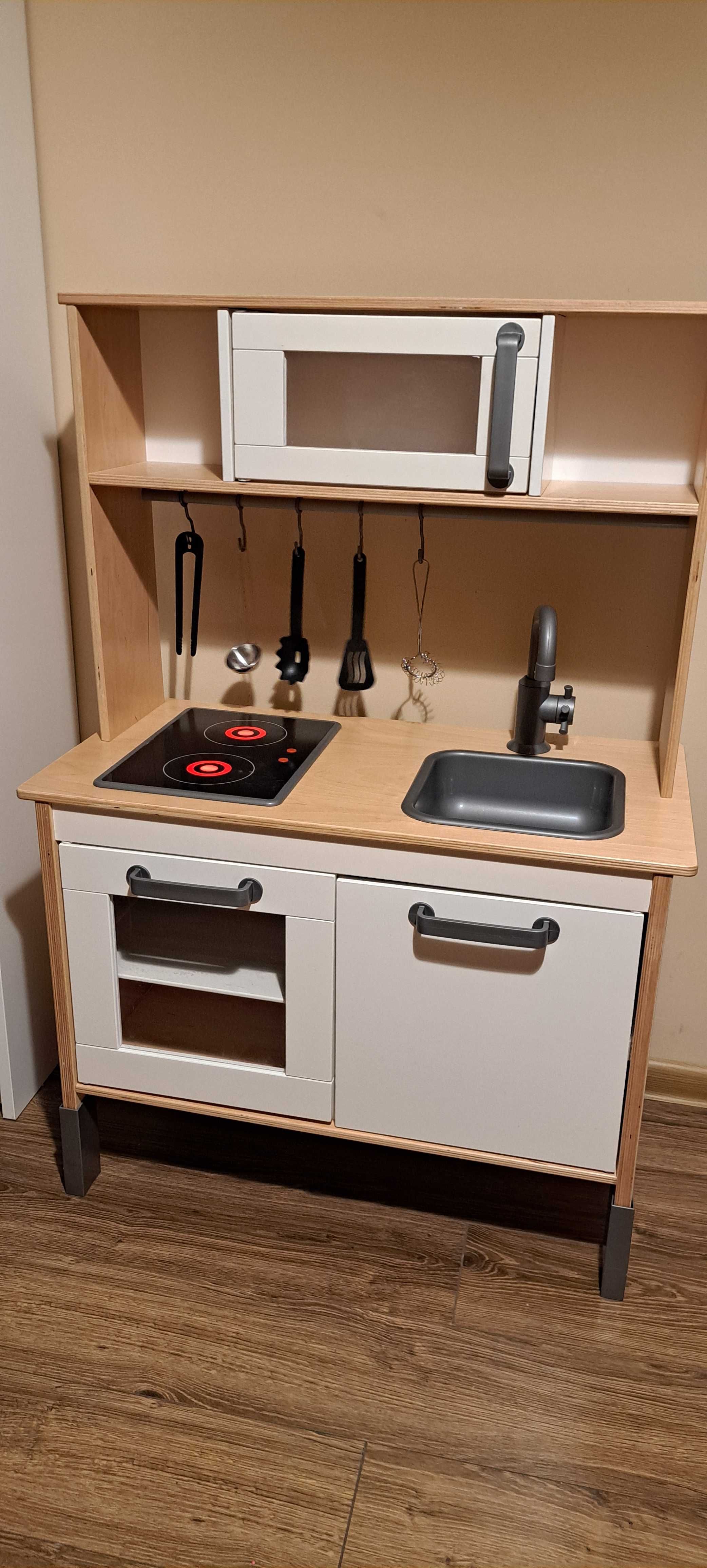 Детска кухня, дървена, IKEA - отлично състояние