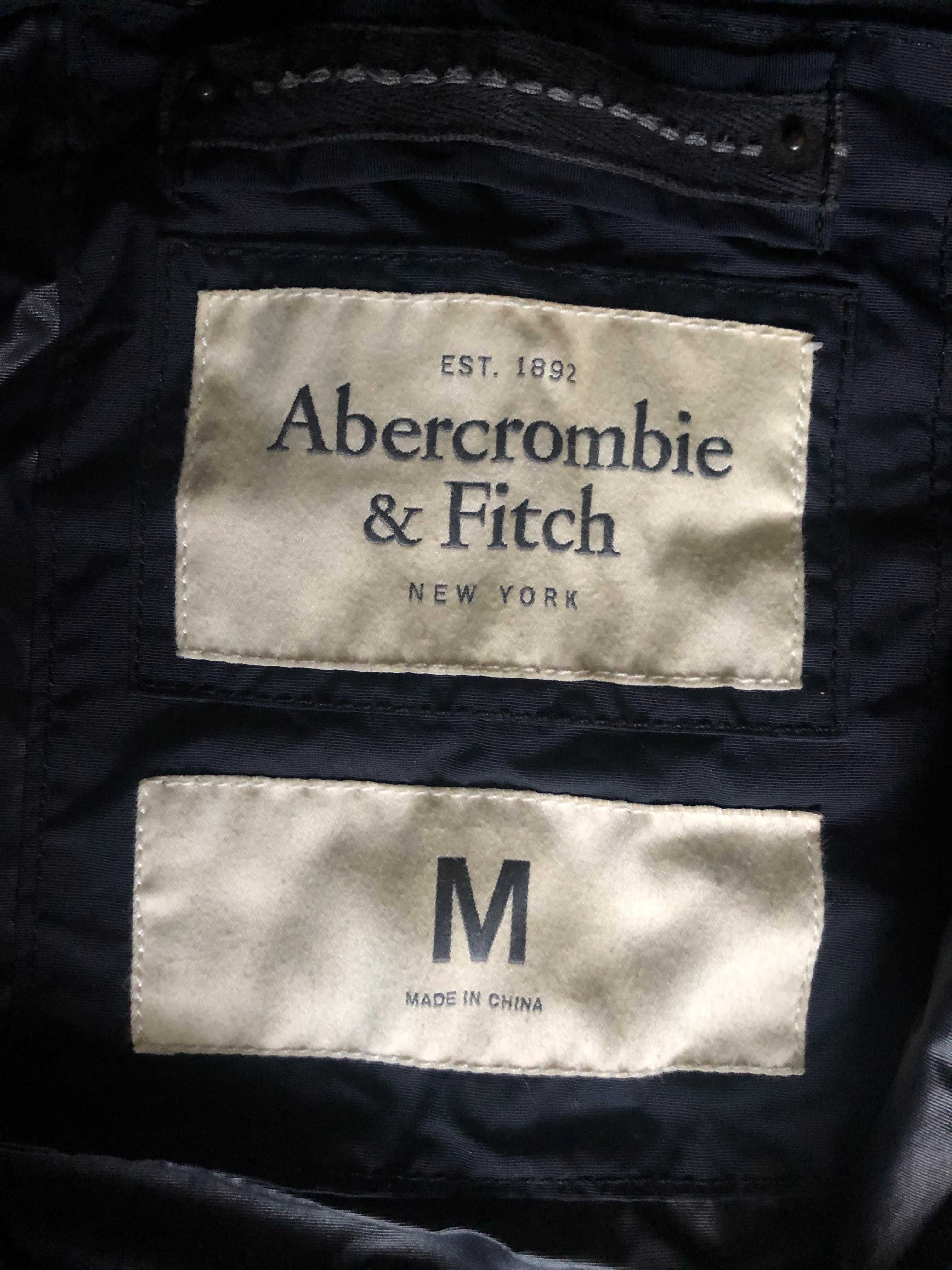 Аbercrombie & Fitch Navy Rain Hoodie Size M