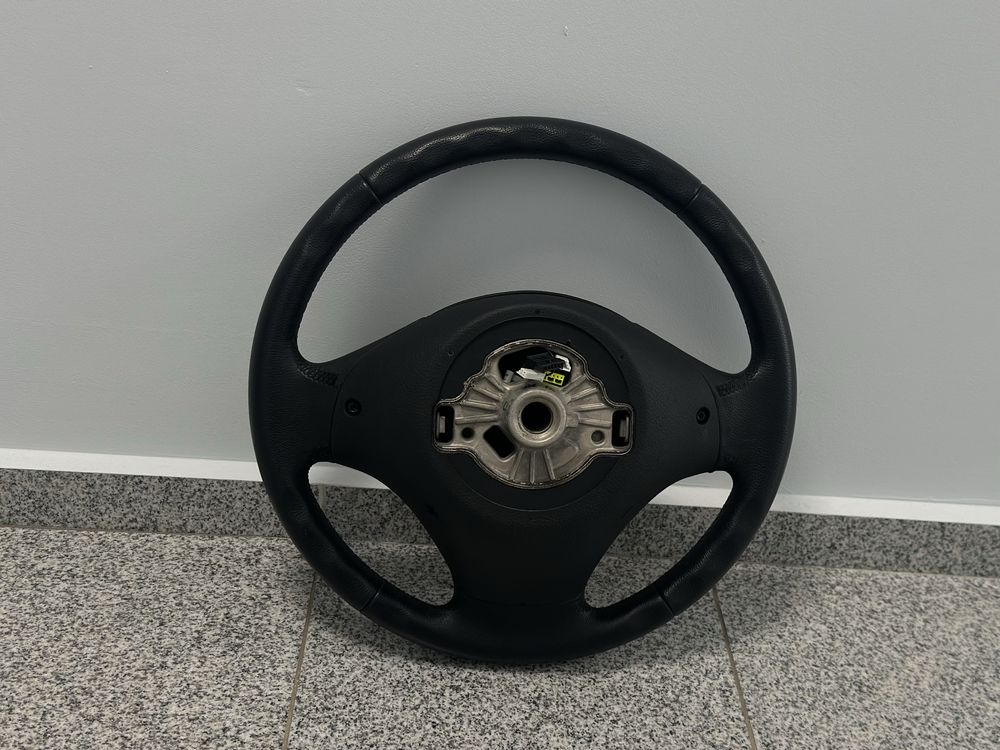 Волан за бмв f30/f31/f20/f21