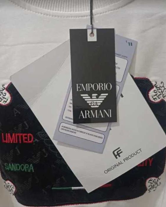 Чисто нова оригинална фланела Armani със сертификат