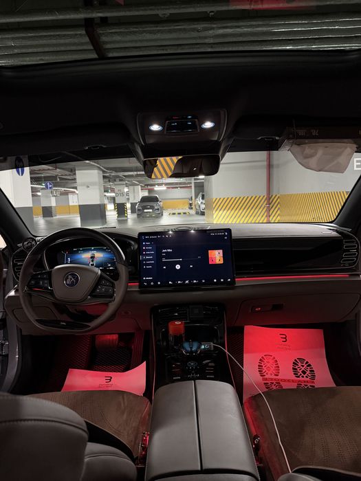 Продаётся BYD HAN EV 605km 2024