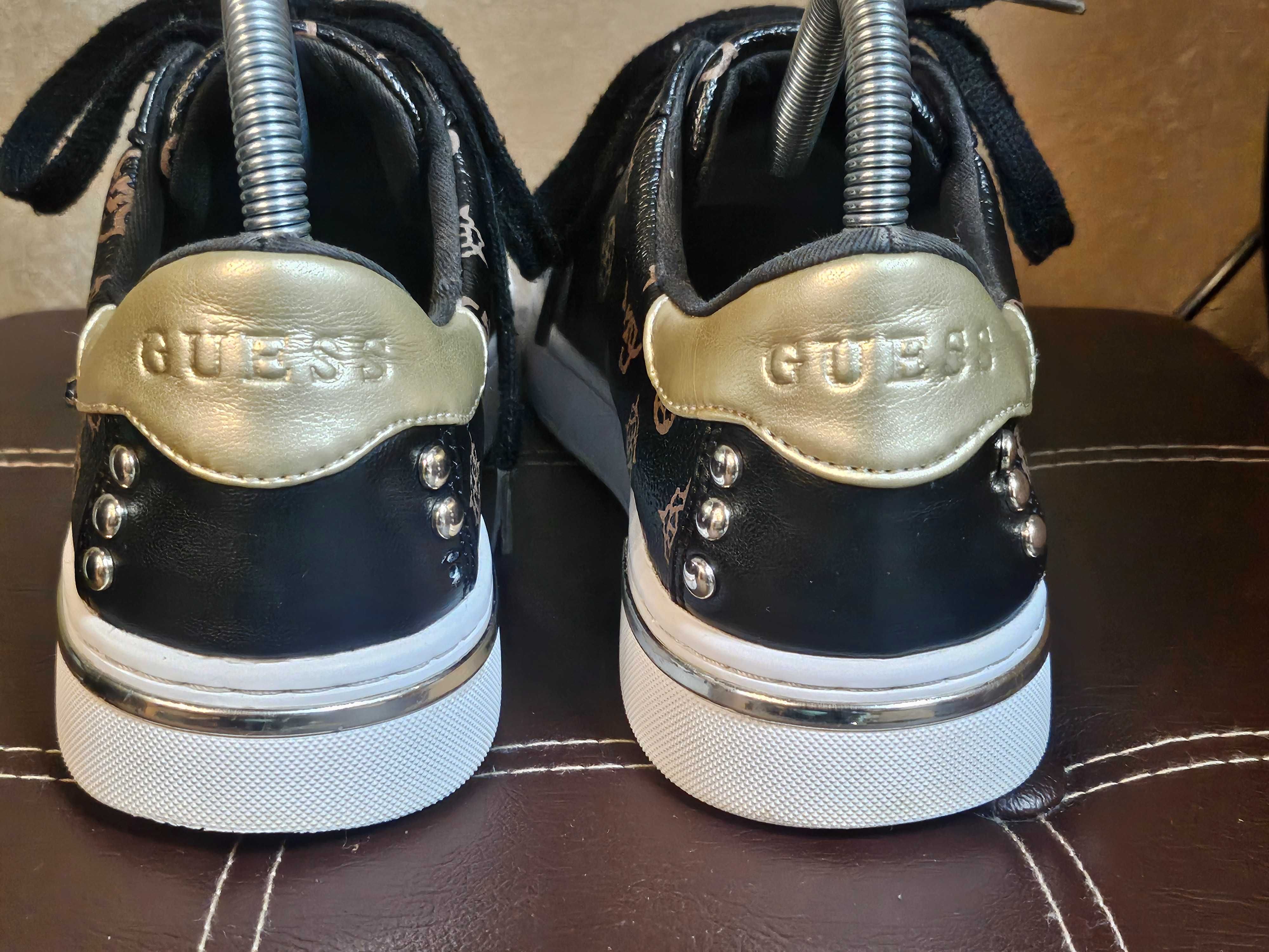 Guess оригинални дамски сникърси