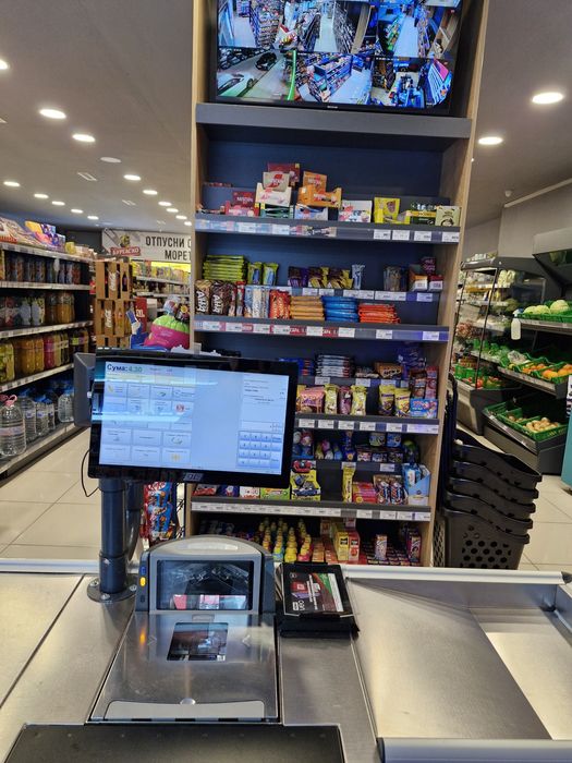Дава се под наем Магазин в Варна, Възраждане 3 - 220 кв.м за 255 € - Снимка #9
