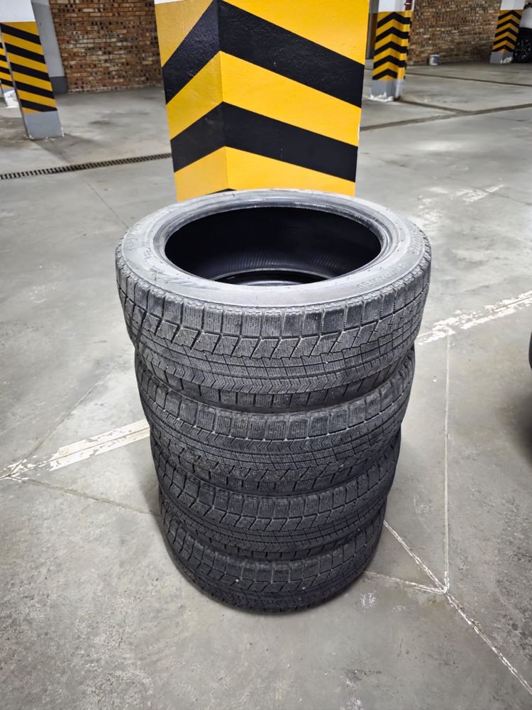 Шины зимние Bridgestone