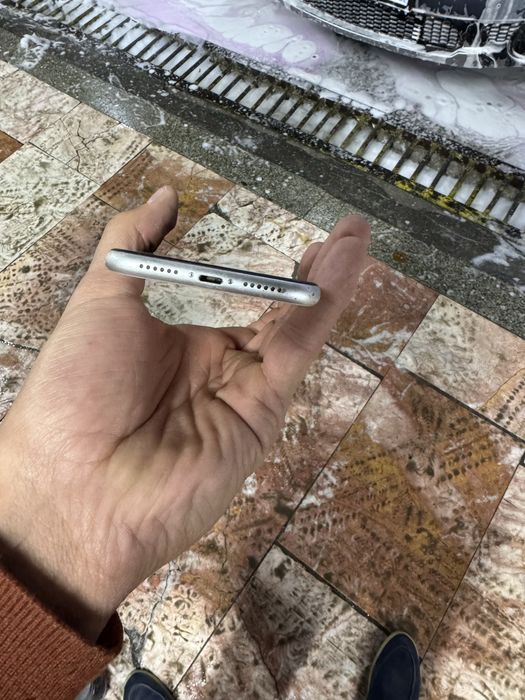 Iphone11 128talik 75%yomkist