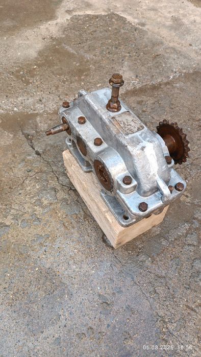 Продам Редуктор Ц2У-Горизонтальный двухступенчатый