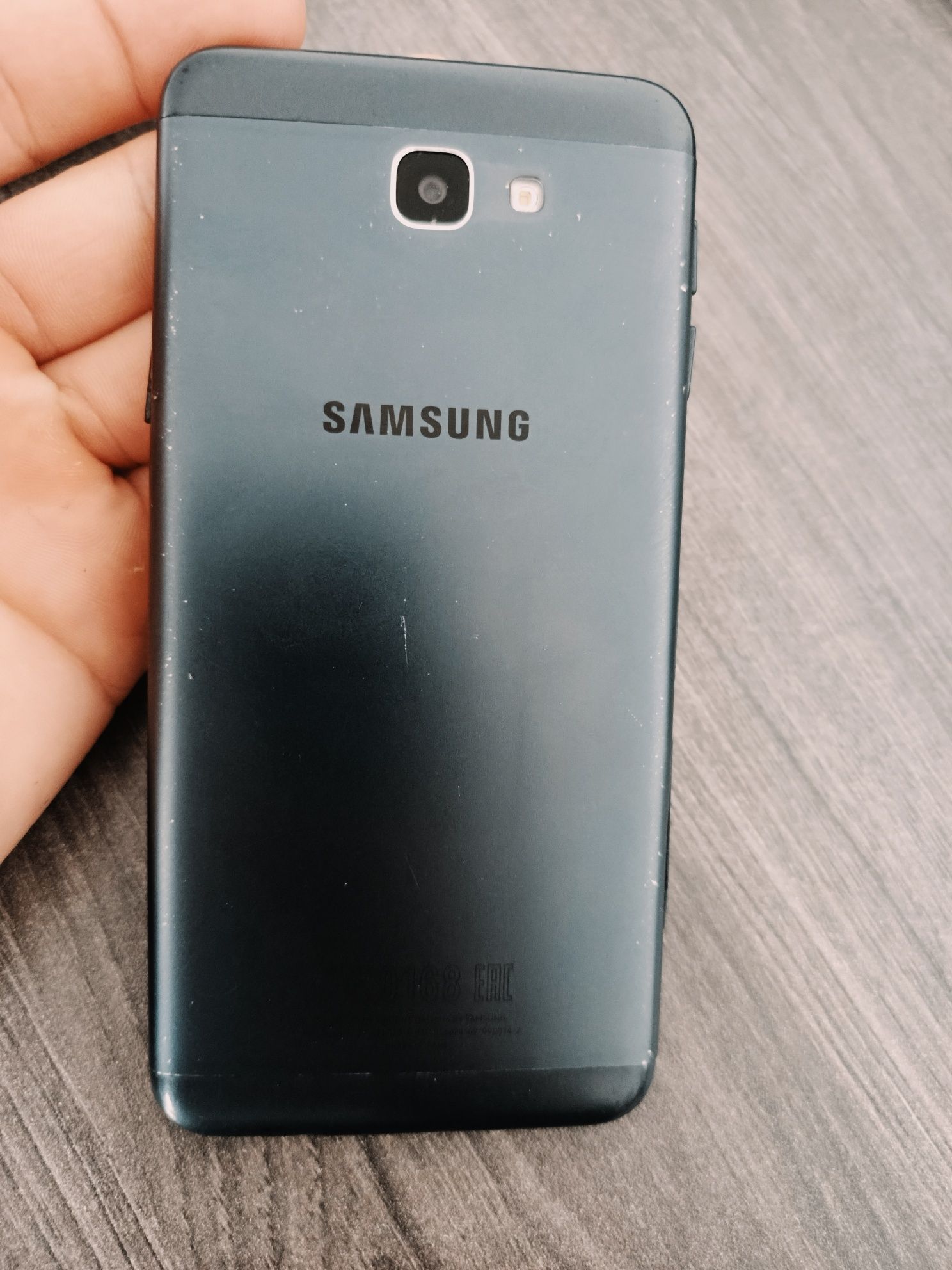 Samsung J 5 prem