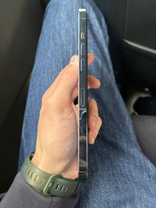 iPhone 12 pro max blue