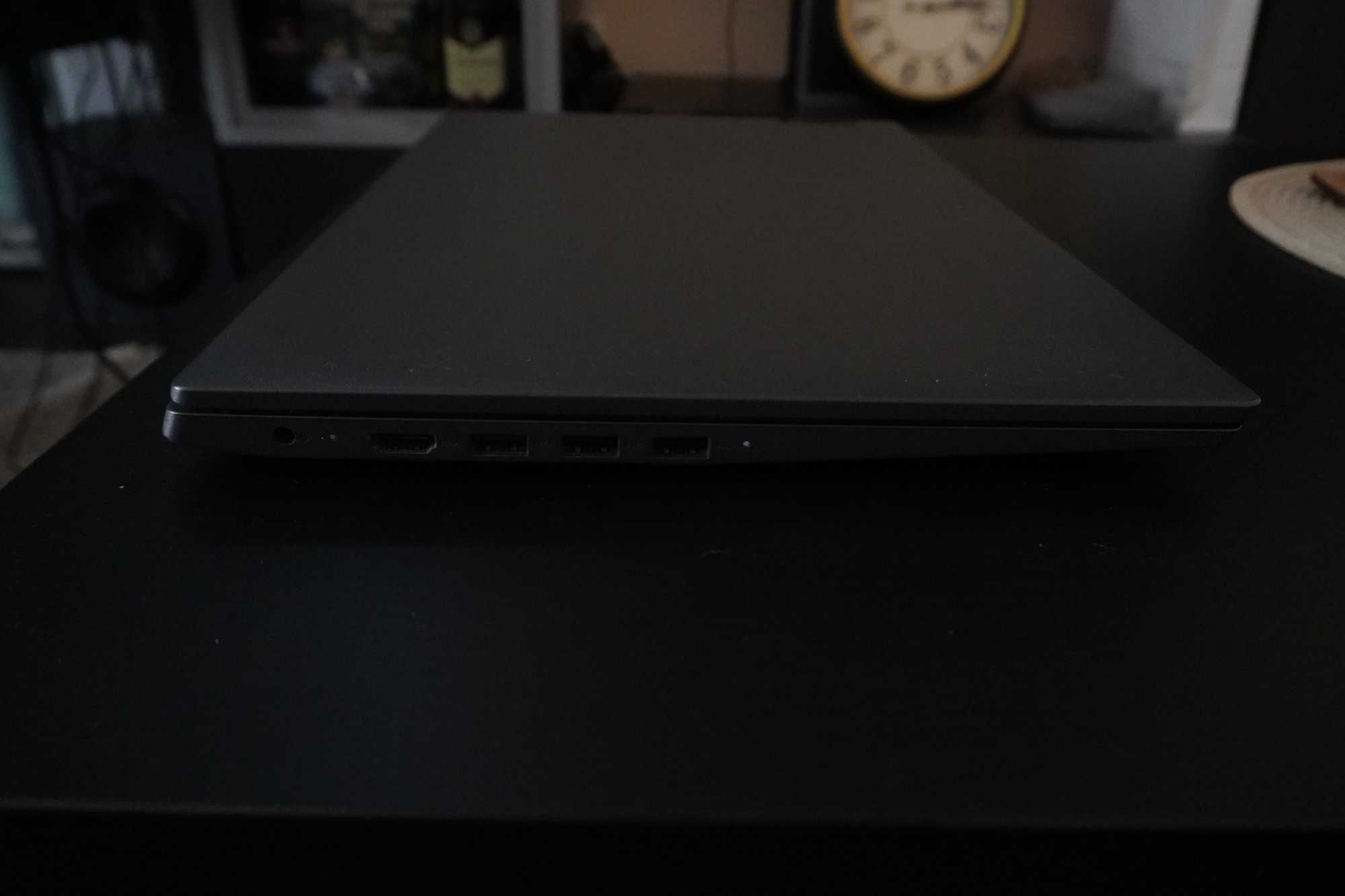 Лаптоп Lenovo V15-IIL, Intel Core i5-1035G1, 15.6", RAM 8GB, SSD 512GB