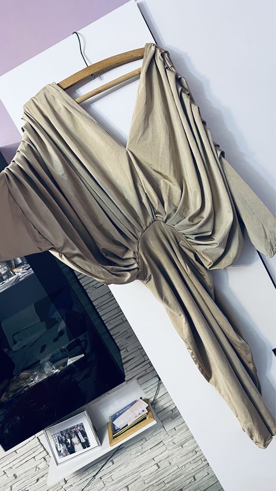 Rochie licra khaki model maneci incretite