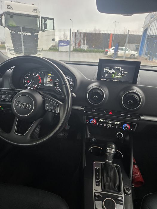 Audi A3 2020 3.0 G-Tron