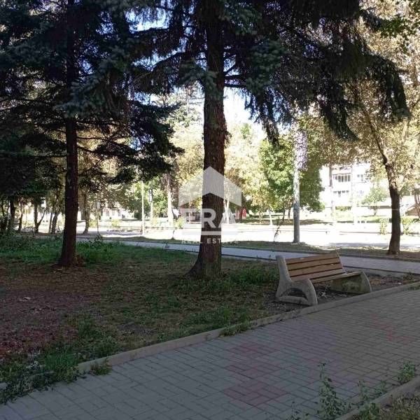 ЕРА Фаворит продава тристаен апартамент в Перник