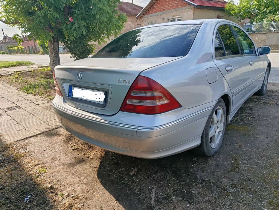 Mercedes C class W203