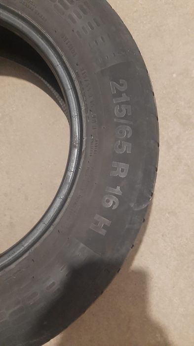 Vand 4 roti iarna și 3 cauciucuri vara 215/65/16 Nissan qashqai