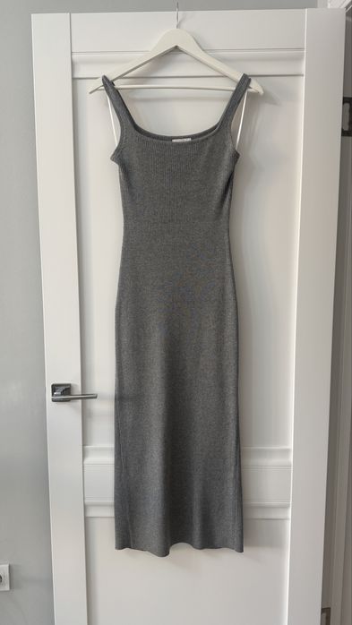 Срочно продам трикотажное платье