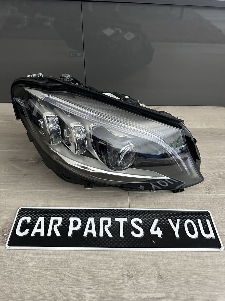 Фар десен Mercedes W205 facelift C-Class Перфектен