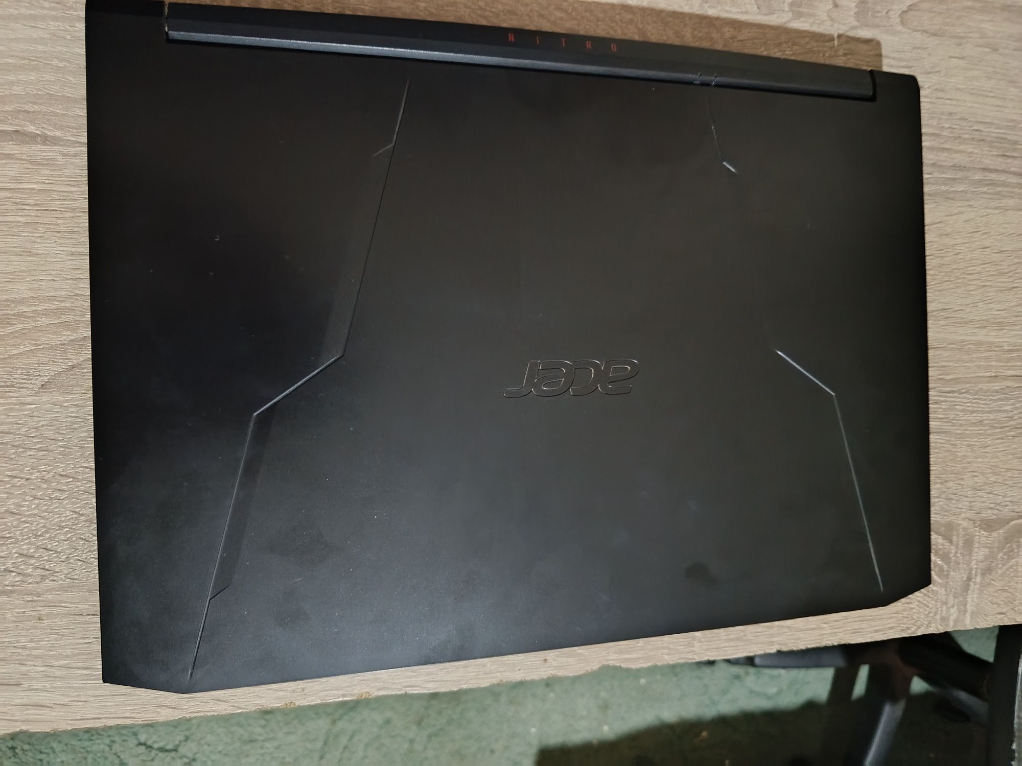 Vând laptop Acer nitro5