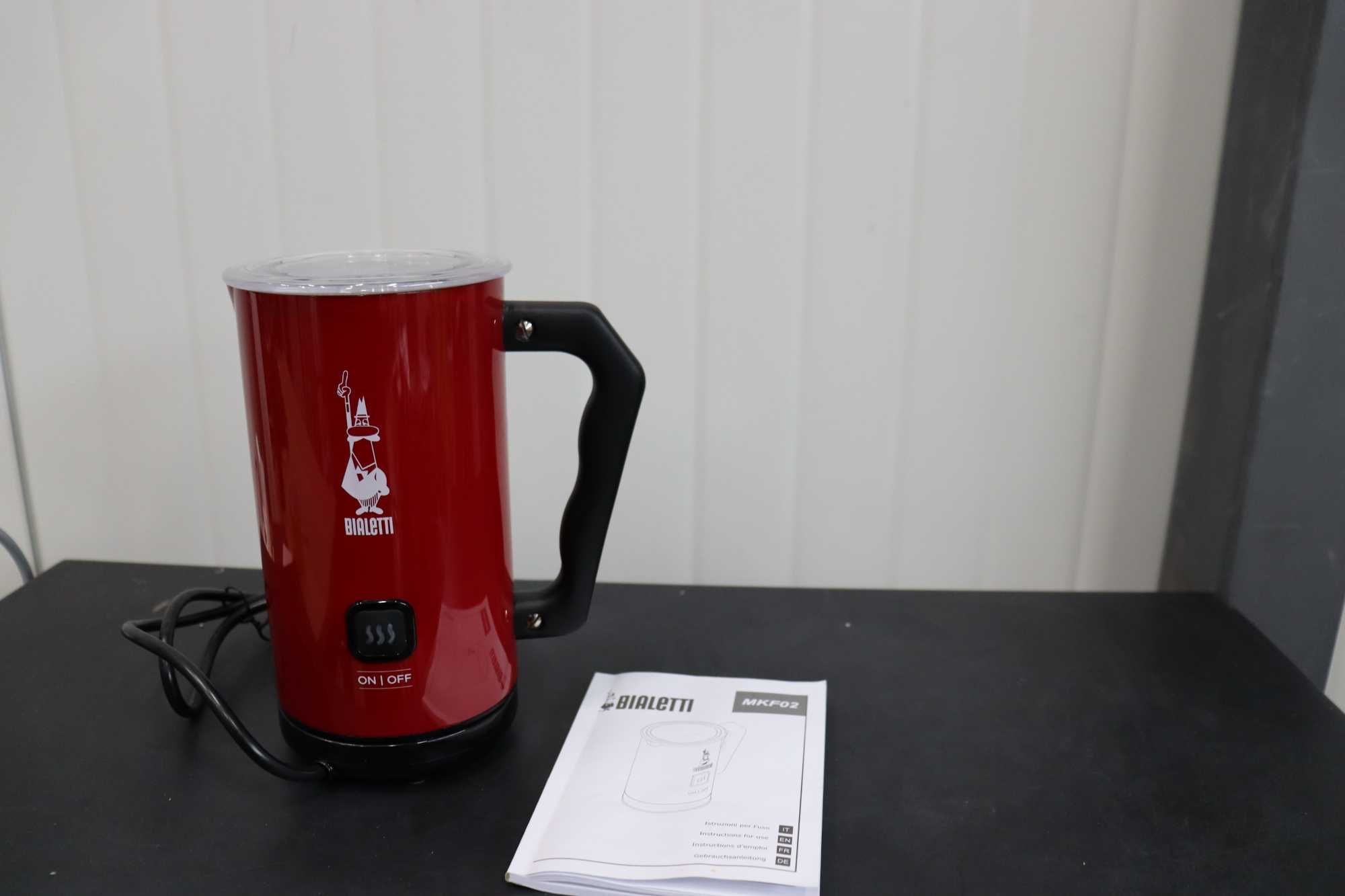Пенообразувател за мляко Bialetti MKF02 Rosso