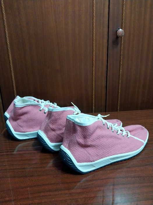 кроссовки и кеды